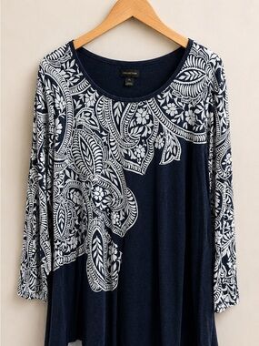 JM Collection Navy Paisley Tunic Top Size 3X